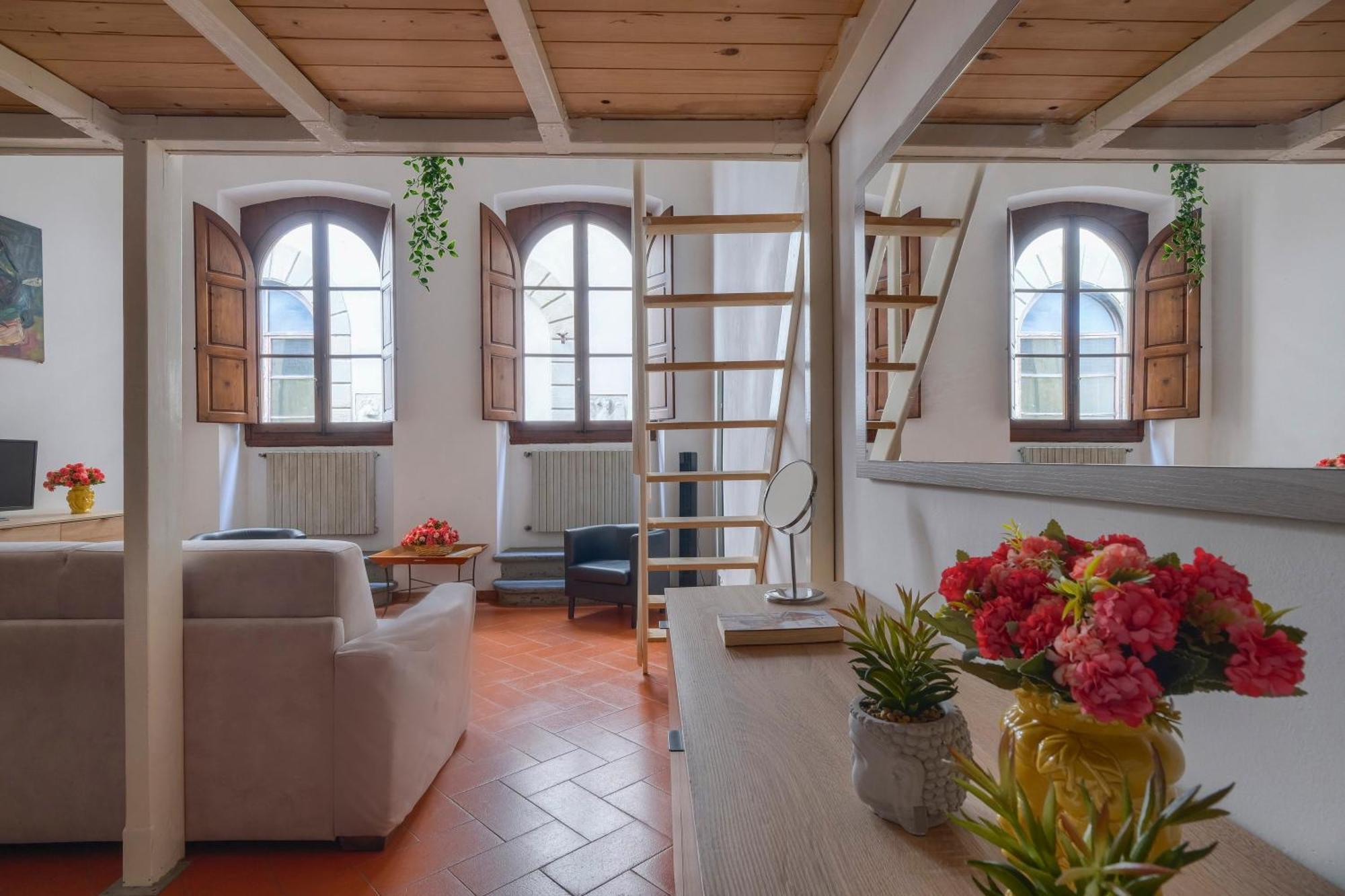 Apartamento La Casa Di Dante Alighieri Florencia Exterior foto